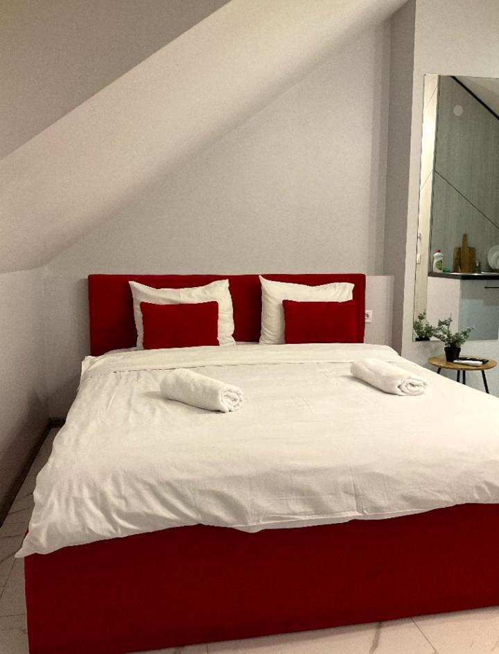 Pure Apartments Vip 5 ลวีฟ ภายนอก รูปภาพ